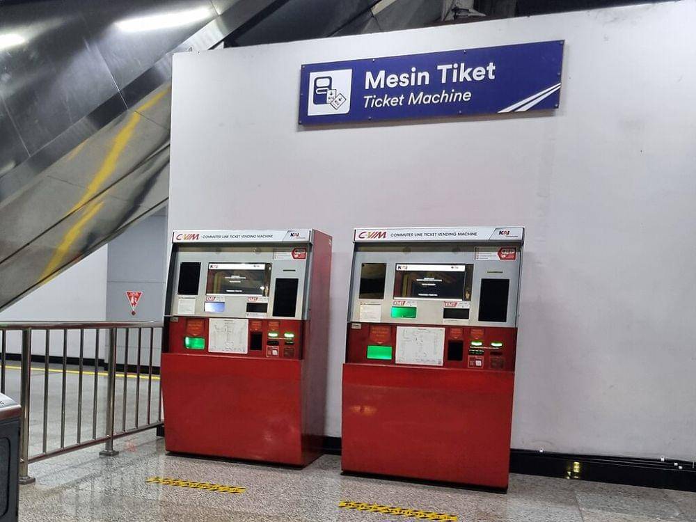 ilustrasi mesin tiket kereta api (commons.wikimedia.org/Irvan Cahyo N)