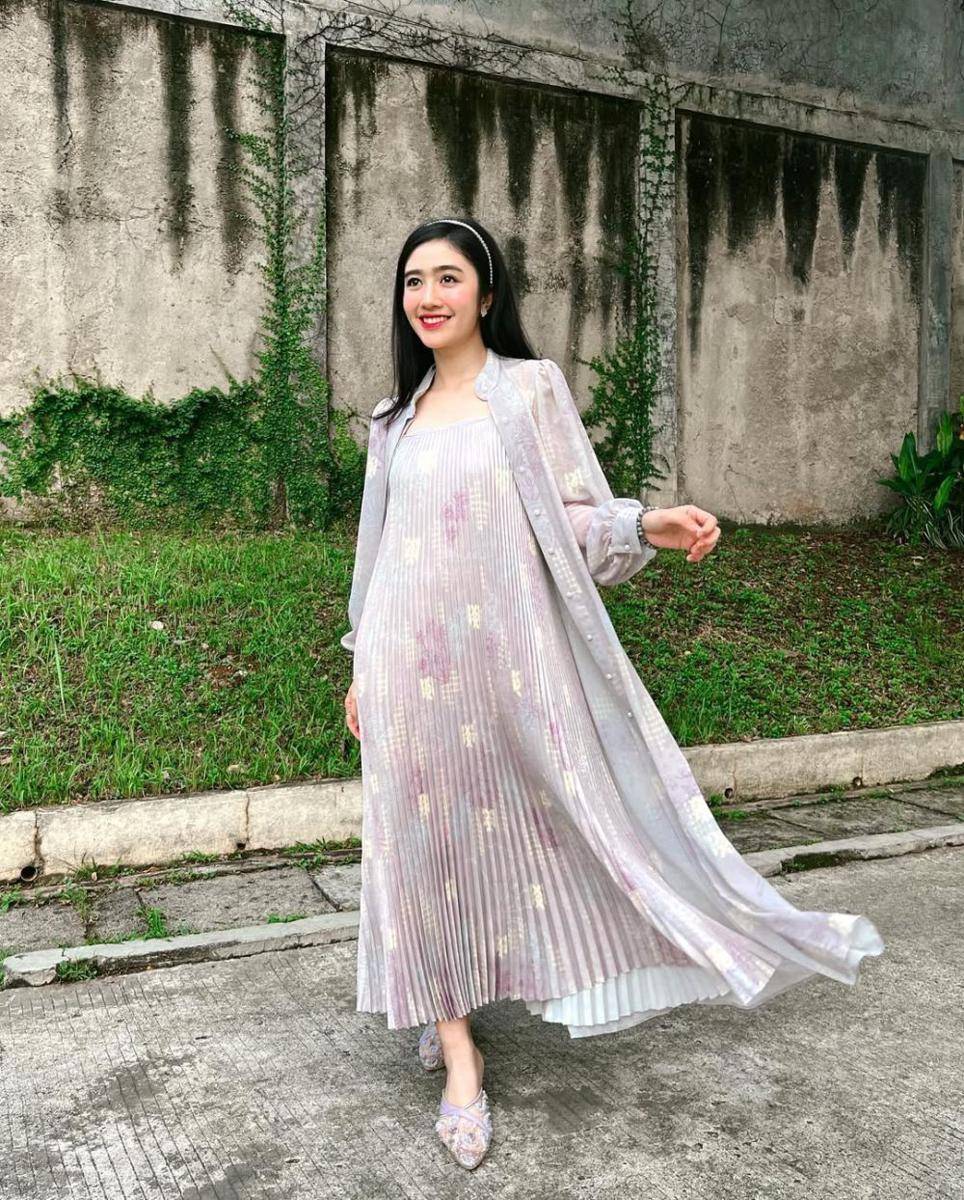 ide outfit bukber non hijab ala Febby Rastanty (instagram.com/febbyrastanty)