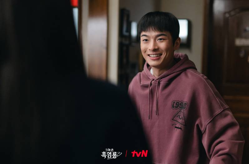 Son Sang Yeon di drama My Dearest Nemesis (Dok. tvN/My Dearest Nemesis)