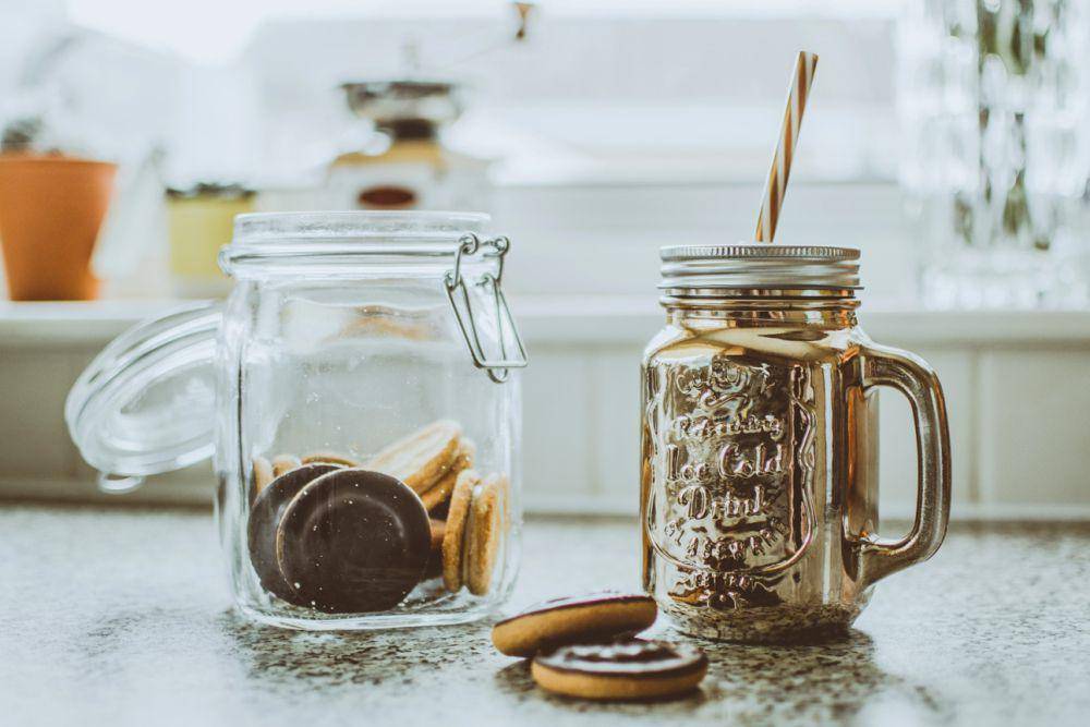 ilustrasi area sejuk dan kering untuk menyimpan kue (pexels.com/Lisa from Pexels)