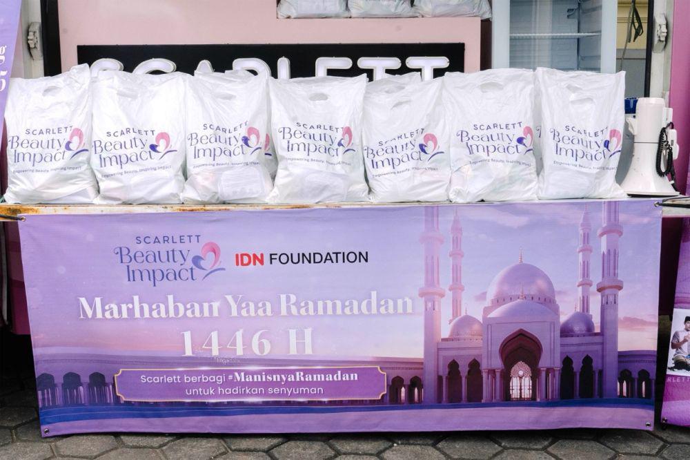 Scarlett dan IDN Foundation selenggarakan program Food Trcuk 2025 #ManisnyaRamadan. (dok.IDN Foundation)