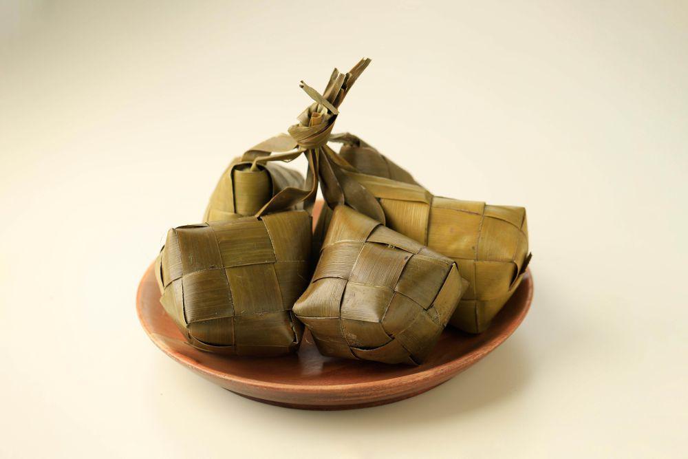 Berapa Lama Masak Ketupat Pakai Presto?
