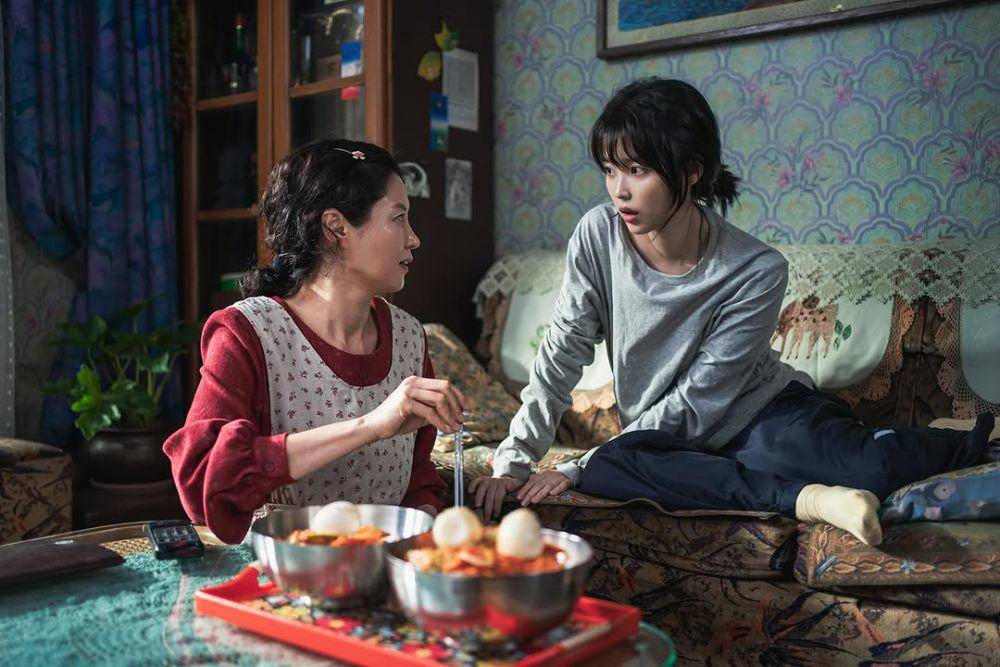 Cuplikan drama When Life Gives You Tangerines (instagram.com/netflixkr)