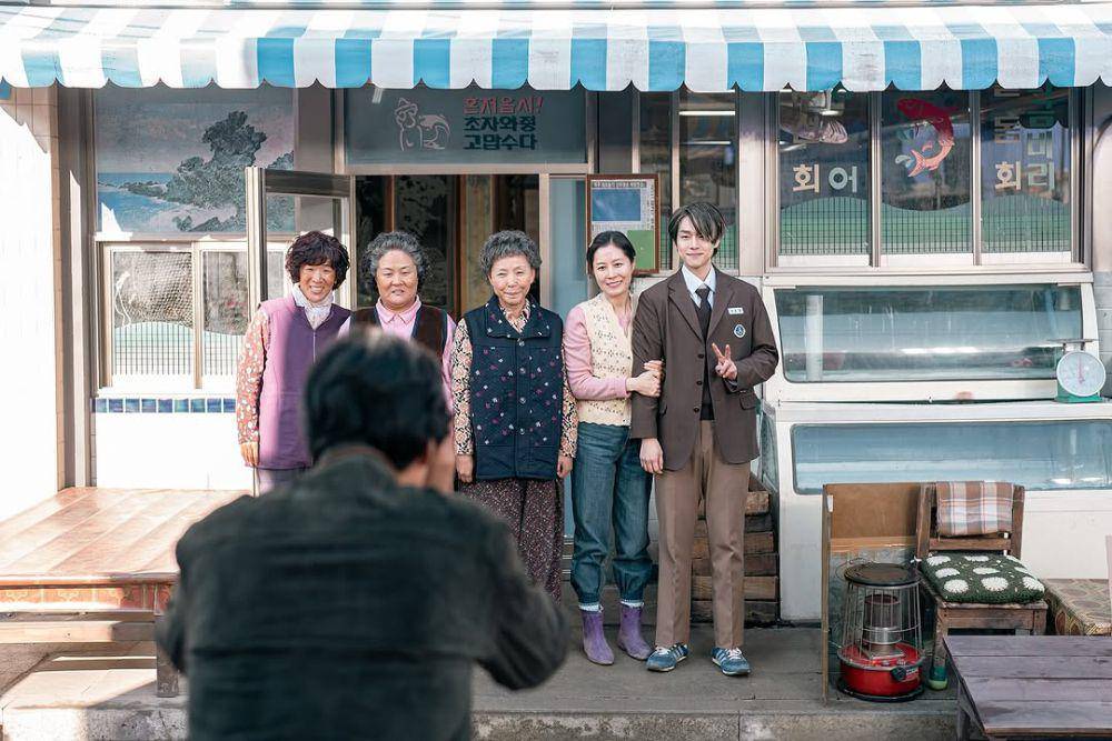Cuplikan drama When Life Gives You Tangerines (instagram.com/netflixkr)