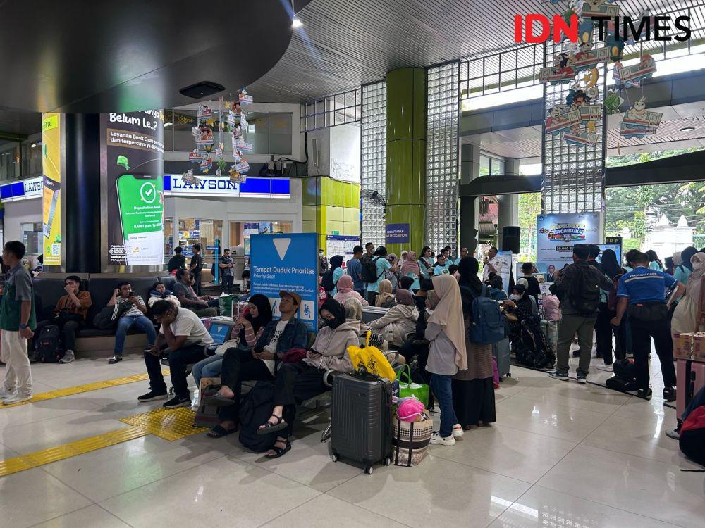 Okupansi Pemudik di Stasiun Gambir Capai 98 Persen