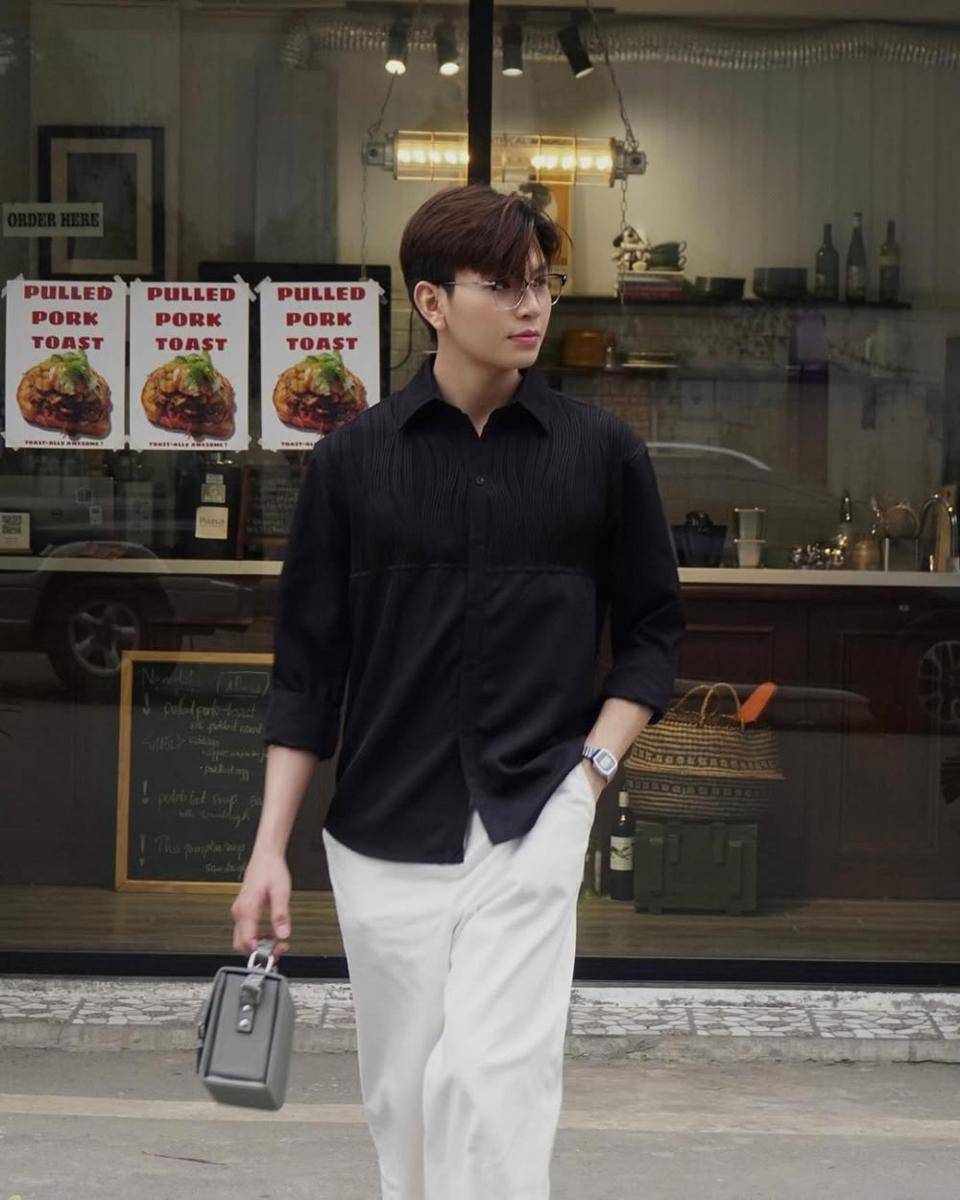 outfit fresh look dengan kemeja buat kuliah (instagram.com/_vuscn)