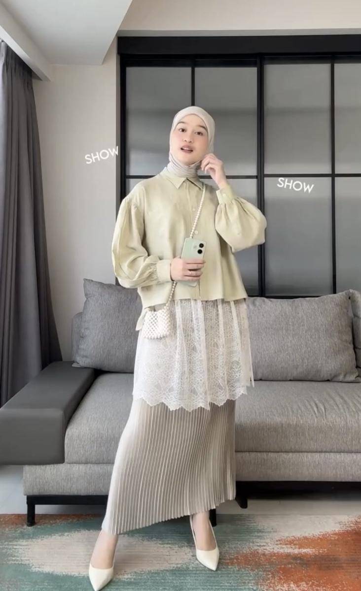 potret ide OOTD hijab nuansa earth tone ala Firyal Aisyah (instagram.com/firyalaisyah)