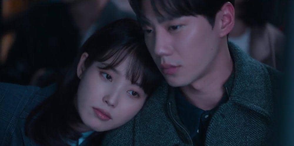 IU dan Lee Jun Young di drama When Life Gives You Tangerines (Dok. Netflix/When Life Gives You Tangerines)