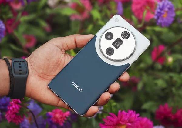 OPPO dengan Hasselblad (pexels.com/Rohit Sharma)