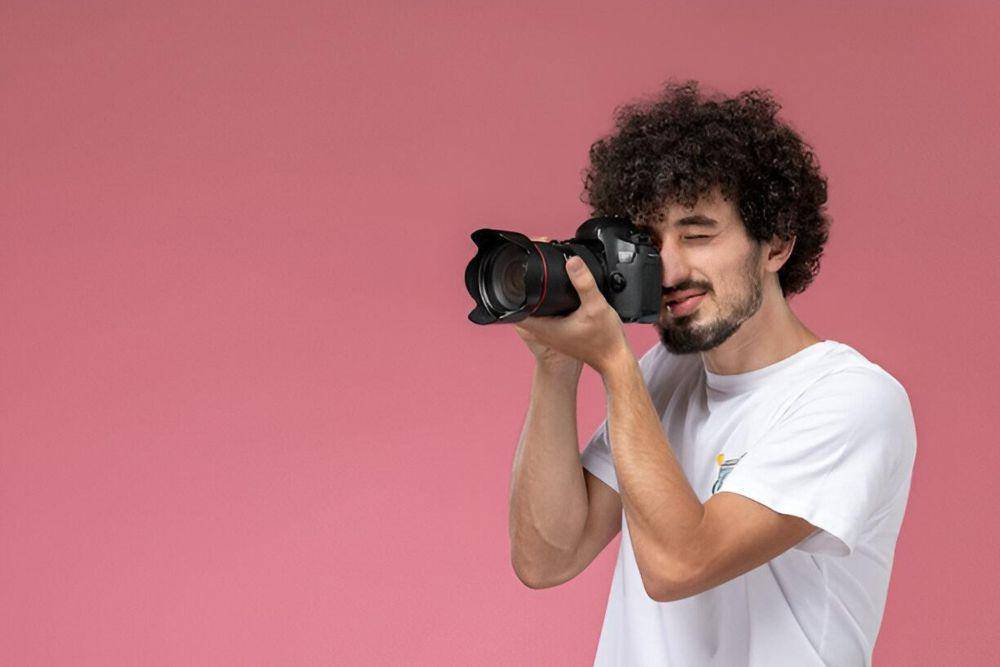 5 Zodiak yang Paling Perfeksionis dalam Urusan Fotografi, Apa Saja?