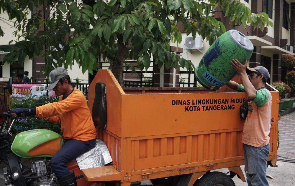 Pengangkutan Sampah di Kota Tangerang Tetap Berjalan Saat Lebaran