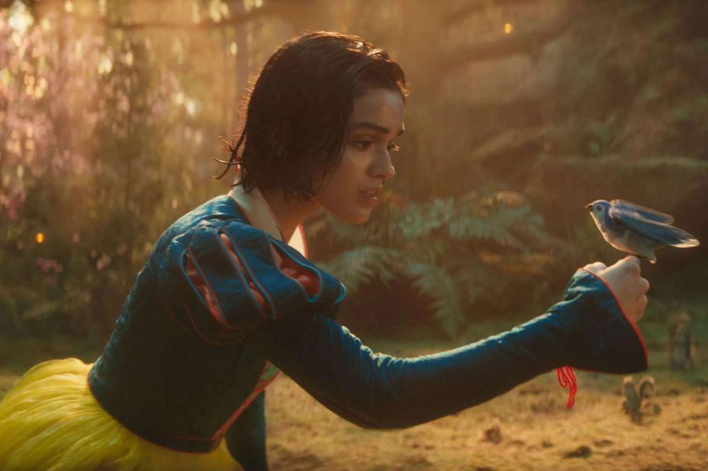 10 Alasan Live Action Snow White Gagal di Box Office