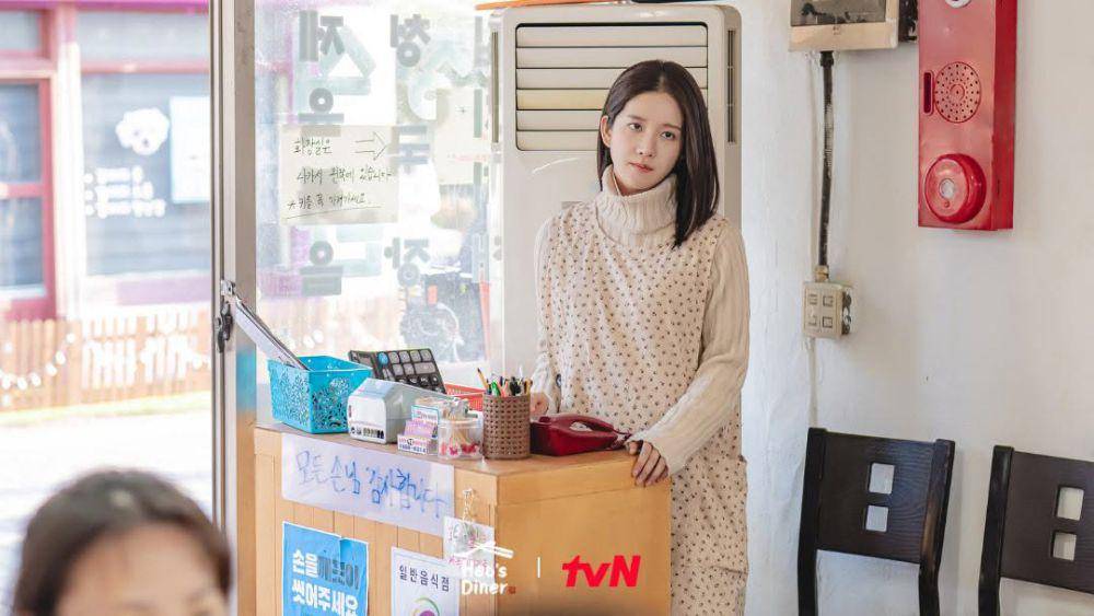 still cut drama Korea Heo's Diner (instagram.com/tvn.asia)