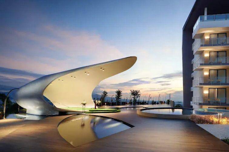 Golden Tulip Hotel (google.com/maps/Golden Tulip Holland Resort Batu)