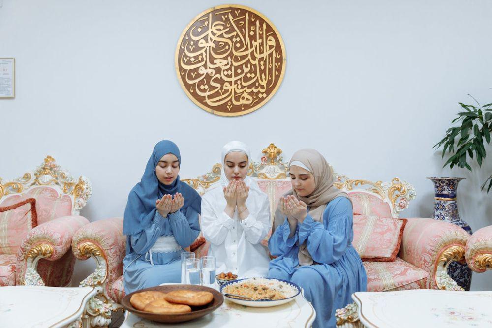 5 Contoh Doa Acara Bukber, Perkuat Kebersamaan!