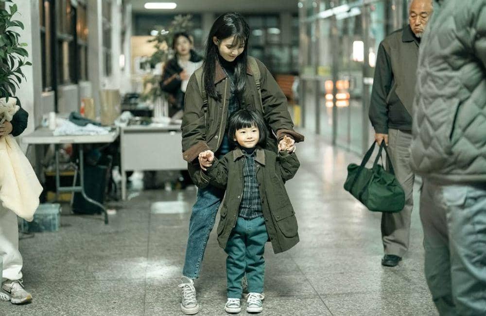 still cut drakor When Life Gives you tangerines (instagram.com/netflixkr)