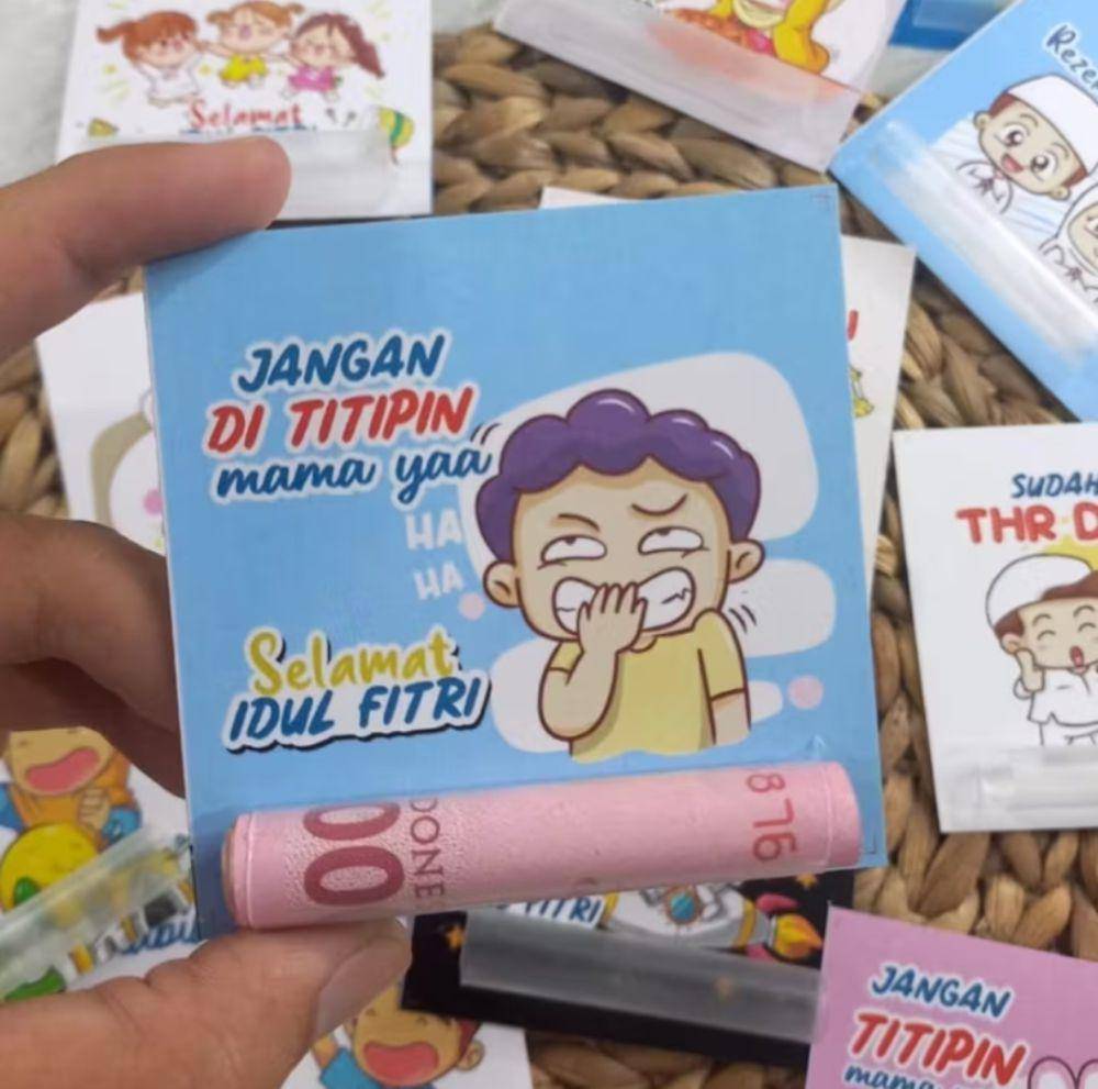 ilustrasi angpau sedotan (Shopee.co.id/bantalgift)