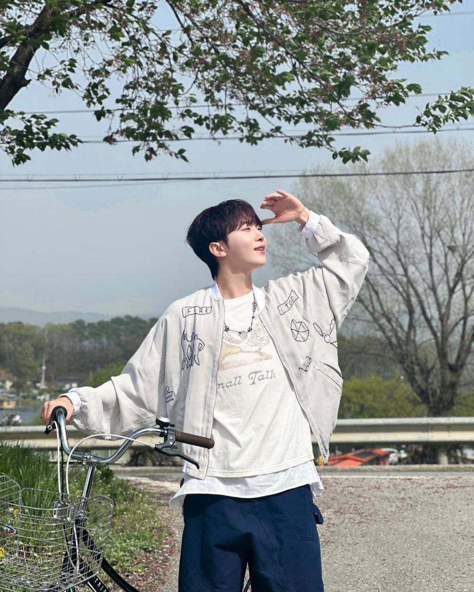 Seungkwan Seventeen (instagram.com/pledis_boos)