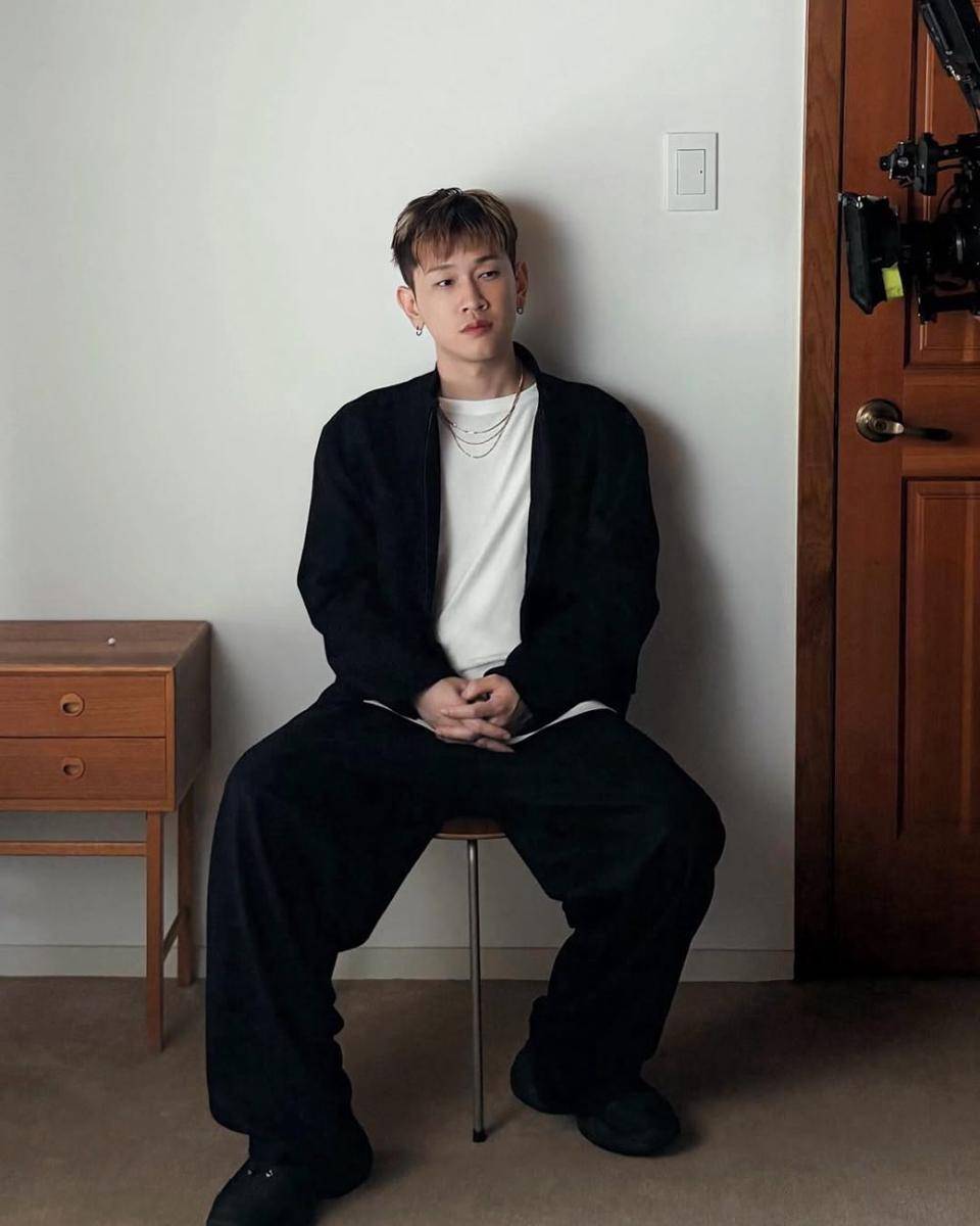 Crush (instagram.com/crush9244\\)