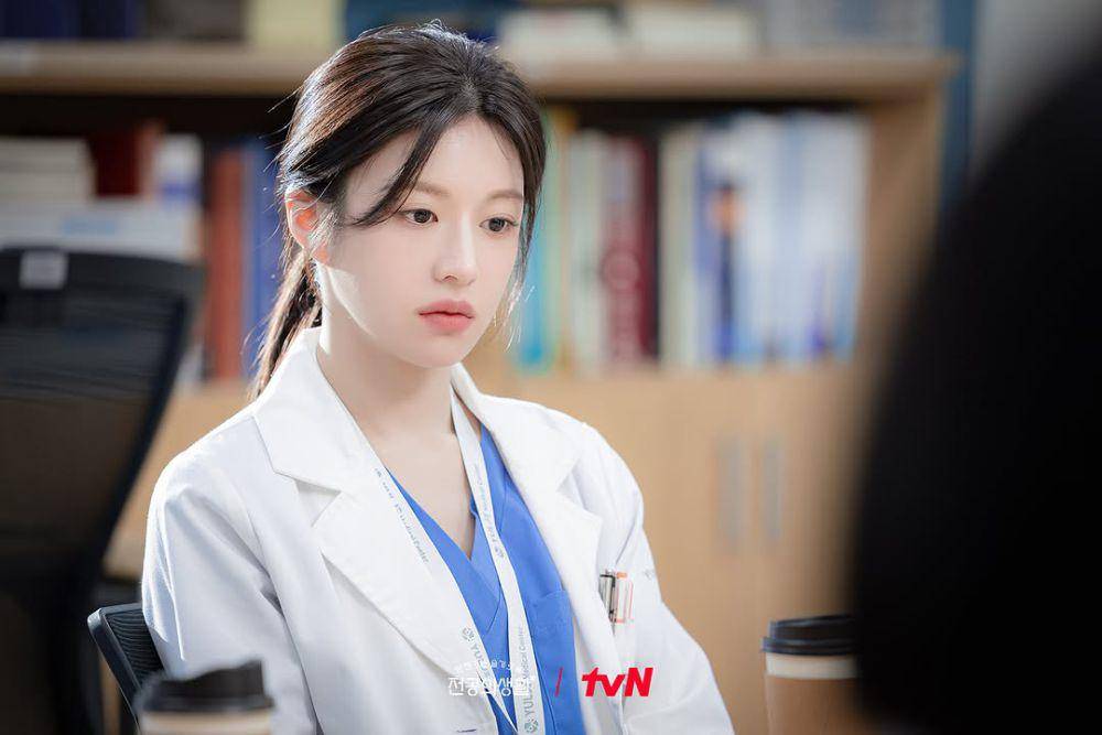 cuplikan drakor Resident Playbook (instagram.com/tvn_drama)