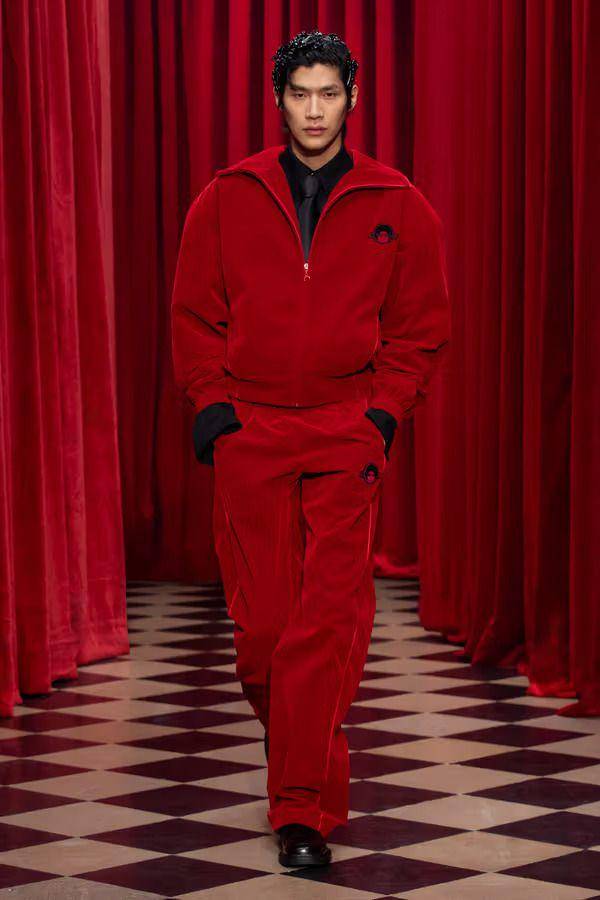 Marine Serre F/W 2025-26 di Paris Fashion Week (dok. Marine Serre)