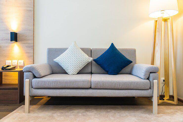 Ilustrasi sofa (freepik.com/lifeforstock)