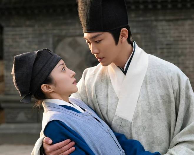 Under the Moonlight (dok. Youku/Under the Moonlight)