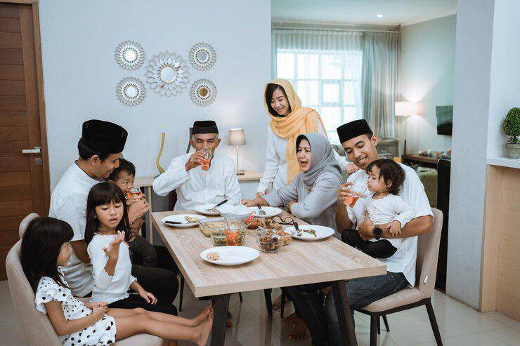 ilustrasi kumpul keluarga (freepik.com/EyeEm)