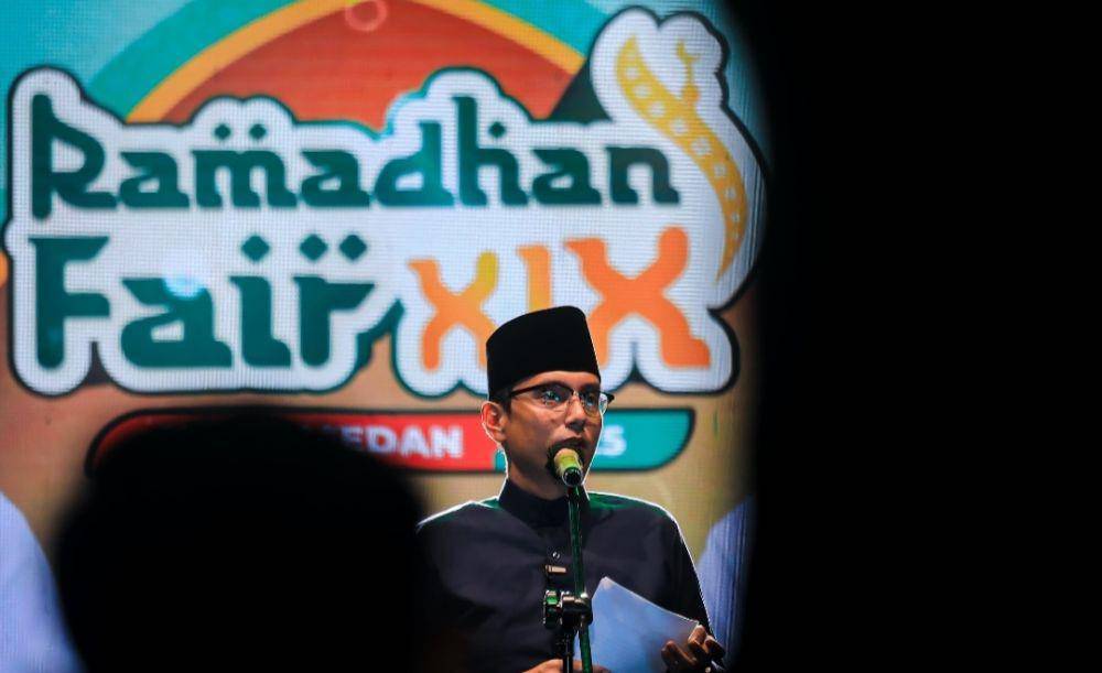 Wali Kota Medan Rico Waas menutup resmi ramadan fair di Medan (Dok. Diskominfo Medan)