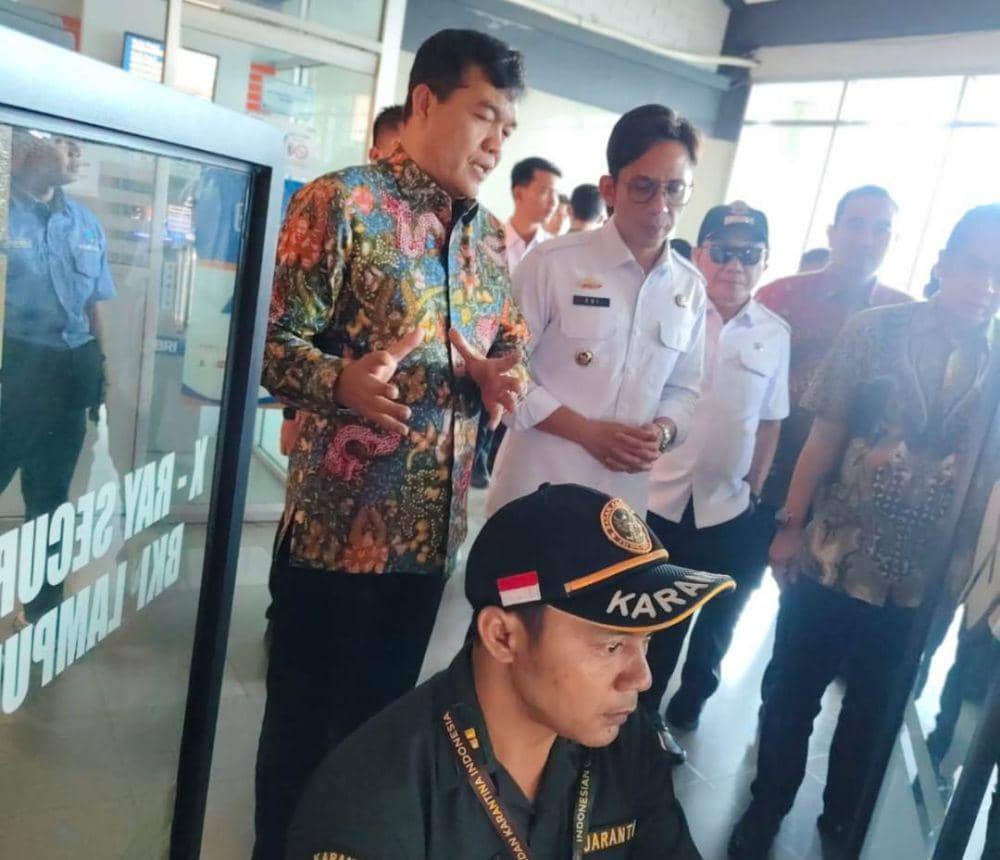 Kunjungan Jepala Barantin, Sahat M Panggabean mengatakan di Pelabuhan Bakauheni. (Dok. Karantina Lampung).