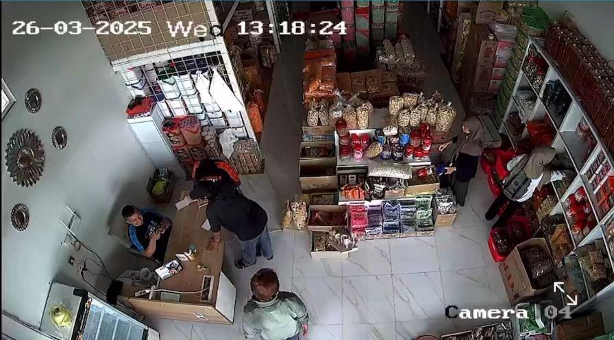 Minta THR Tidak Dipenuhi, 2 Pemuda Bikin Onar di Toko Kue