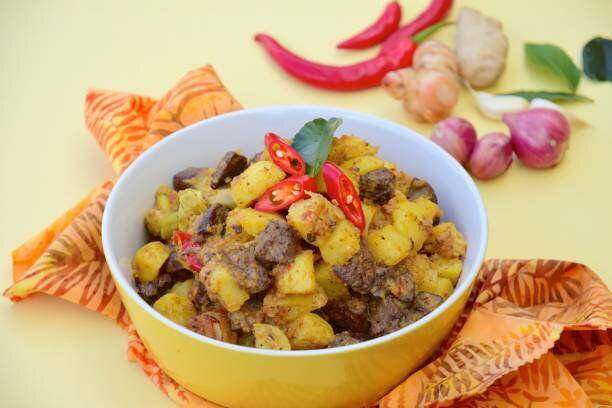 Ilustrasi masakan sambal goreng ati (istockphoto.com/AmalliaEka)