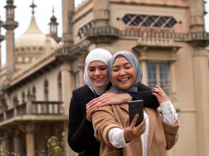 ilustrasi foto bertema lebaran (freepik.com/freepik)