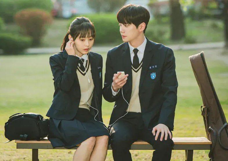 7 Drama Korea Romantis dengan Ending Bahagia yang Tayang Awal 2025