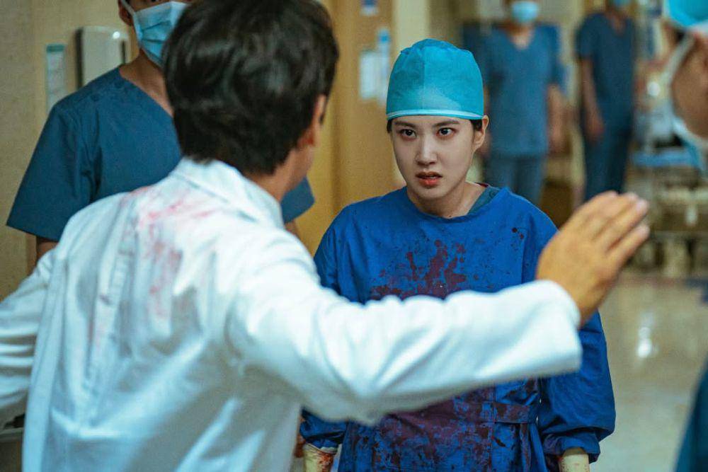 still cut drama Korea Hyper Knife (instagram.com/eunbining0904)