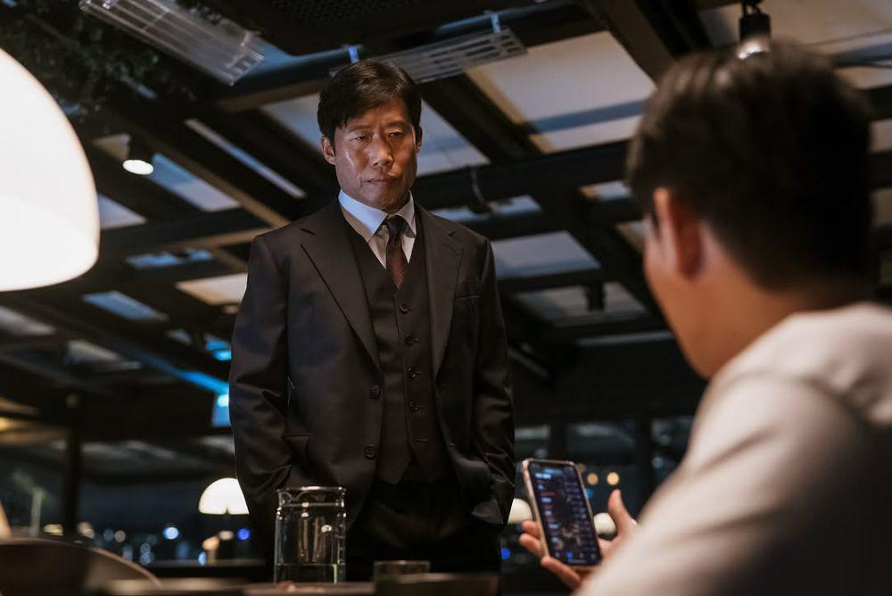 cuplikan film YADANG: The Snitch (instagram.com/plusm_entertainment)