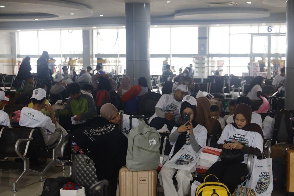 42 Ribu Penumpang Naik dari Pelabuhan Makassar Selama Lebaran 2025
