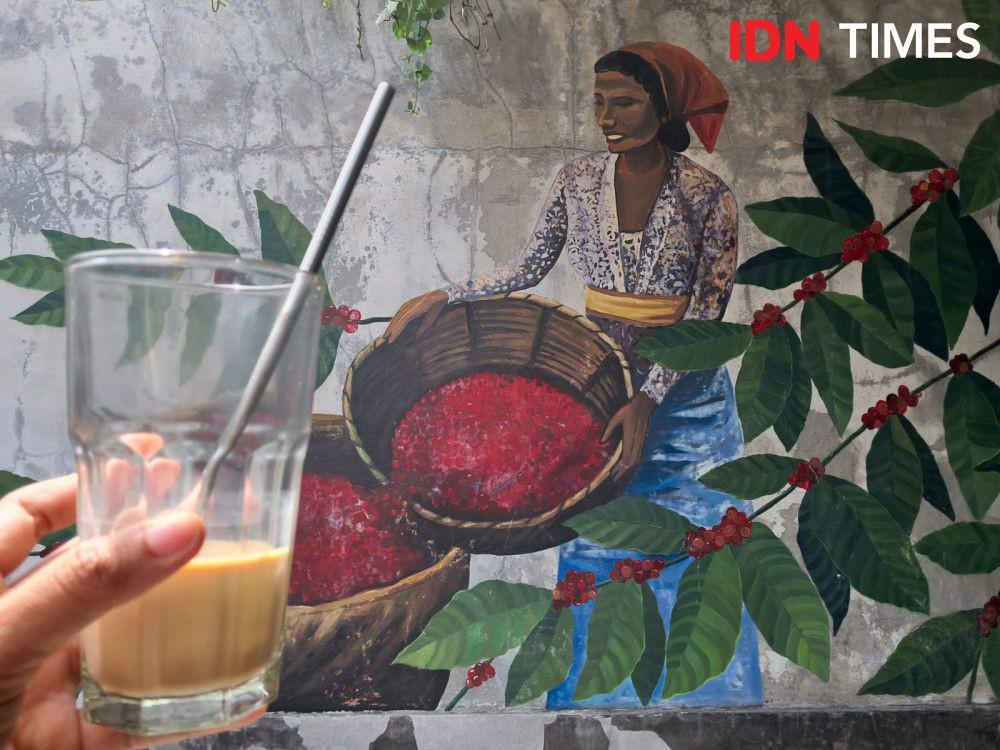 Ramadanku Me-Nyepi Sambil Seruput Es Kopi Susu