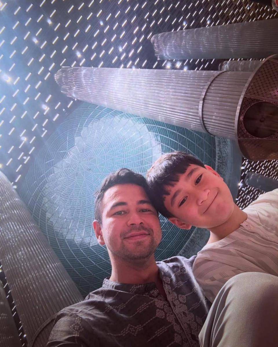 Raffi Ahmad itikaf di masjid (instagram.com/raffinagita1717)