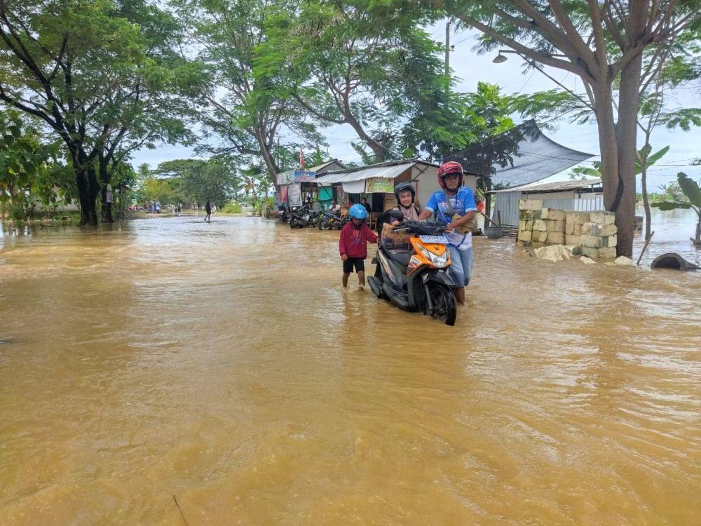 Khofifah Imbau Masyarakat Waspada Cuaca Ekstrem Saat Liburan Lebaran