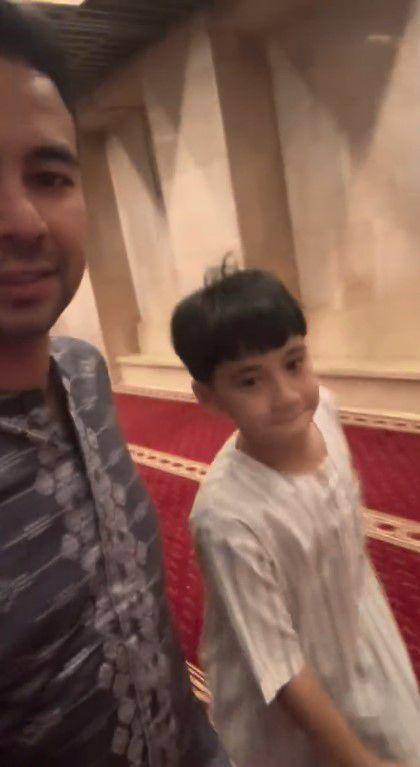 Raffi Ahmad itikaf di masjid (instagram.com/raffinagita1717)
