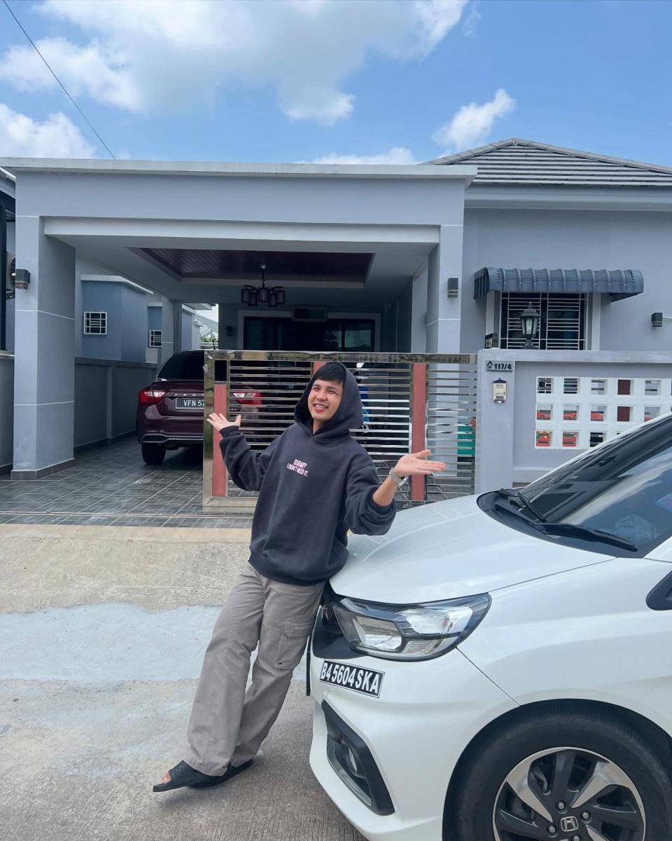 Jirayut mudik ke Thailand (Instagram.com/jirayutdaa4official)