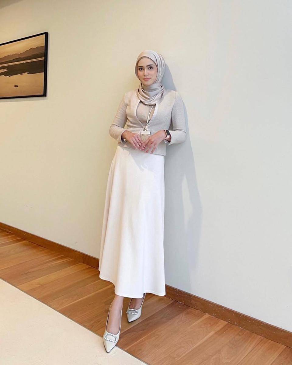 Thuraya Nur (instagram.com/thurayanur)