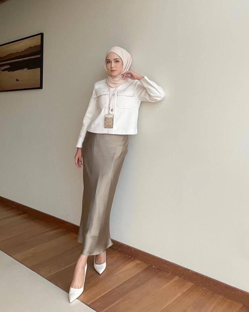 Thuraya Nur (instagram.com/thurayanur)