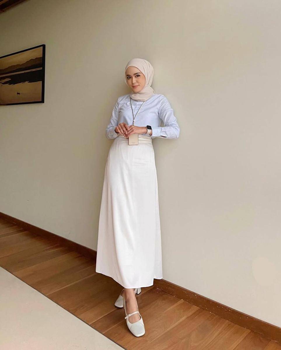 Thuraya Nur (instagram.com/thurayanur)