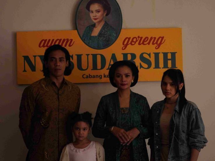 5 Film Horor Berlatar Tempat Makan, Ada yang Berdasarkan Kisah Nyata