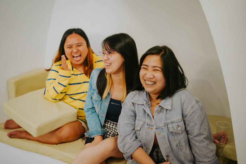 ilustrasi kumpul keluarga (pexels.com/Kenneth Surillo)