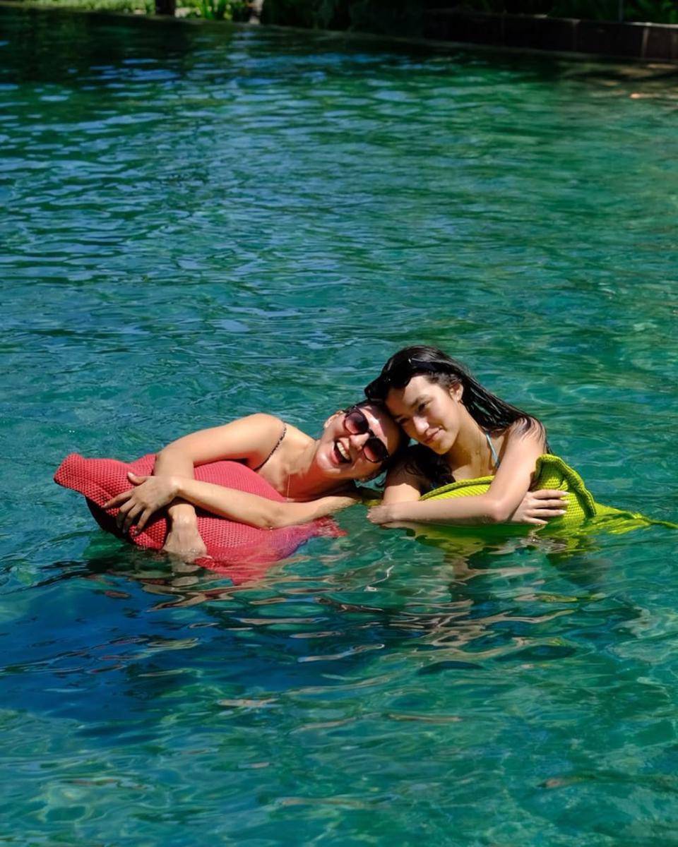 Donna Agnesia dan anaknya (instagram.com/dagnesia)
