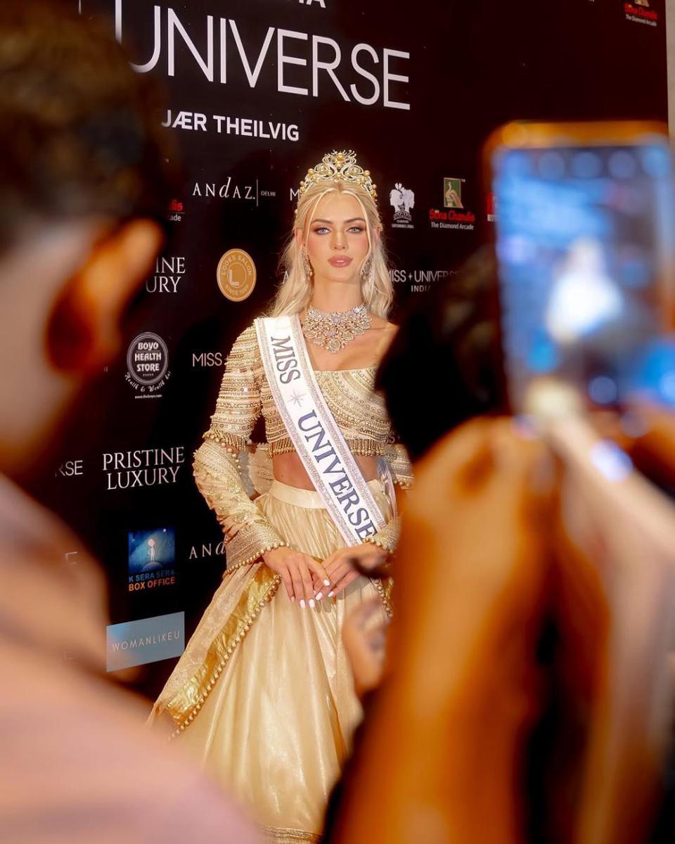 Potret Kunjungan Miss Universe 2024 Victoria Kjaer ke India (Instagram.com/missuniverse)