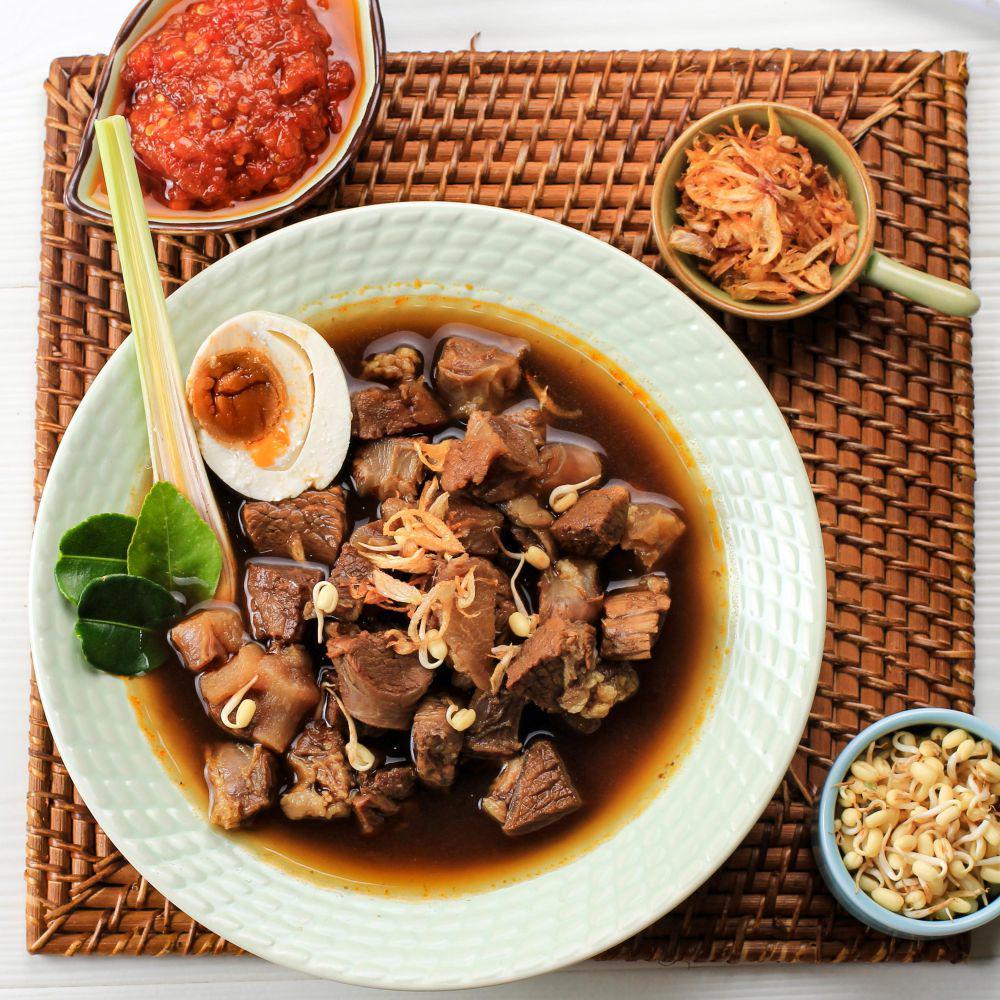 5 Tips Memasak Rawon agar Kuahnya Gurih, Cocok untuk Lebaran
